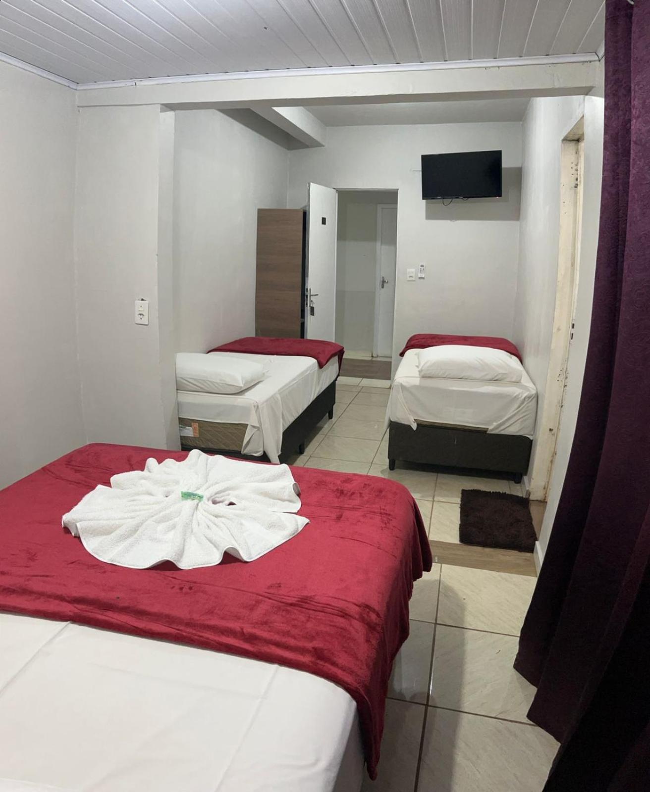 Cerrado Plaza Hotel -多拉杜斯 外观 照片