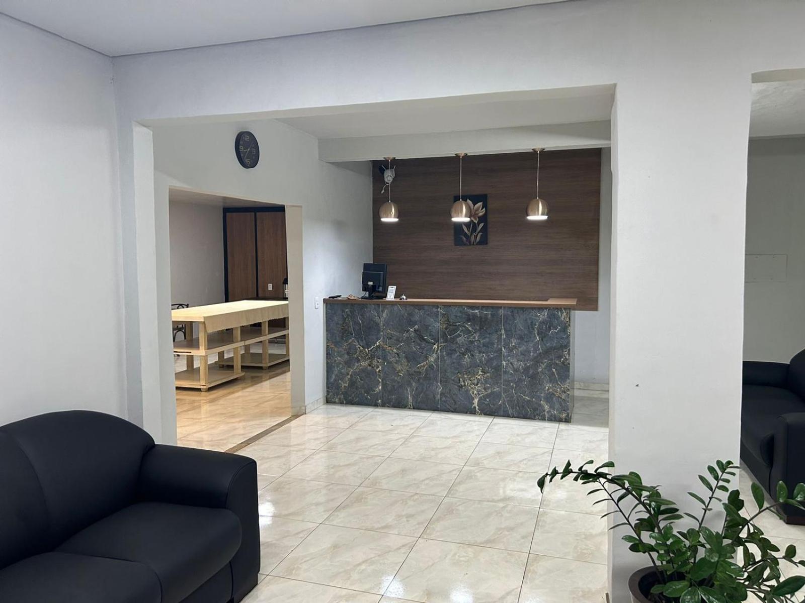 Cerrado Plaza Hotel -多拉杜斯 外观 照片